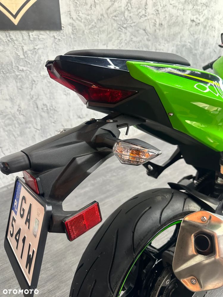 Kawasaki Ninja - 28