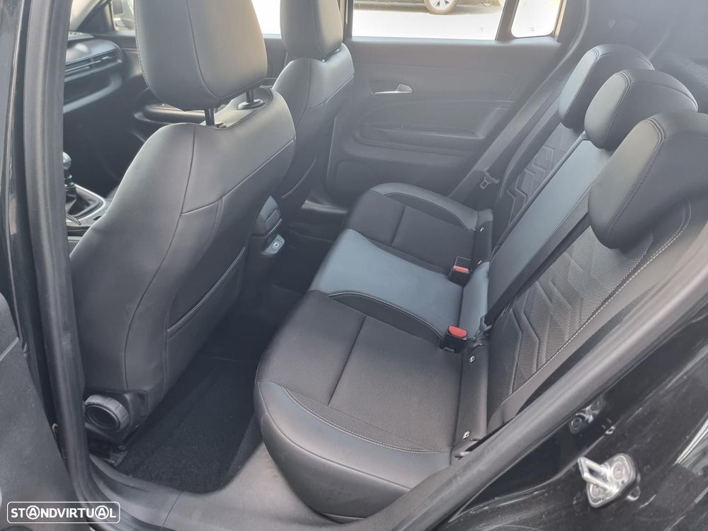 Jeep Avenger 1.2 GSE T3 Altitude - 15