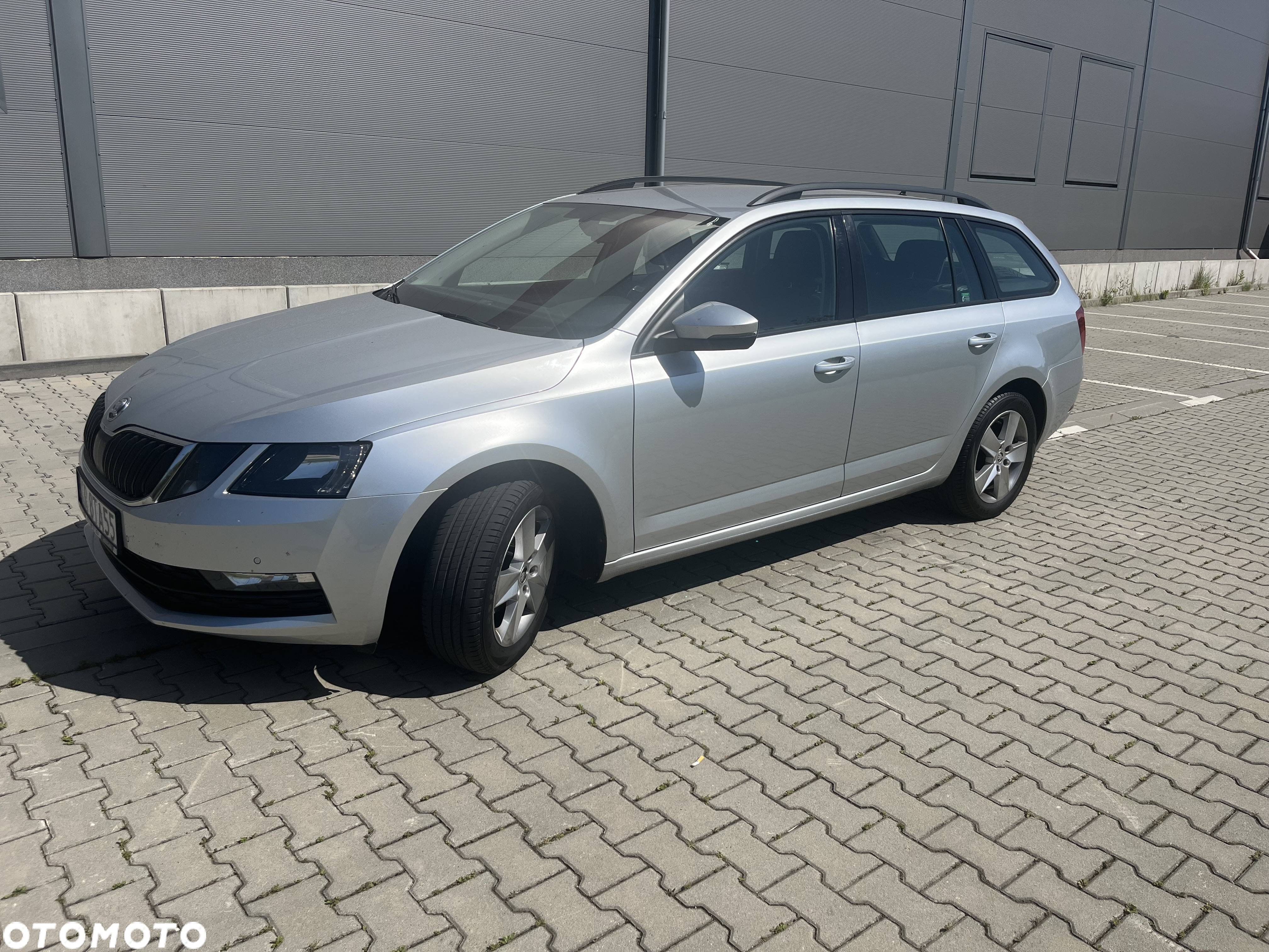 Skoda Octavia - 2