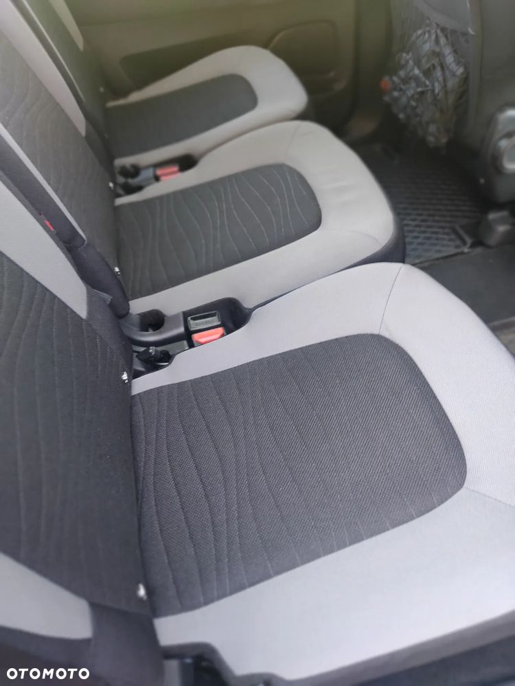 Citroën C4 Picasso 1.6 e-HDi Intensive - 13