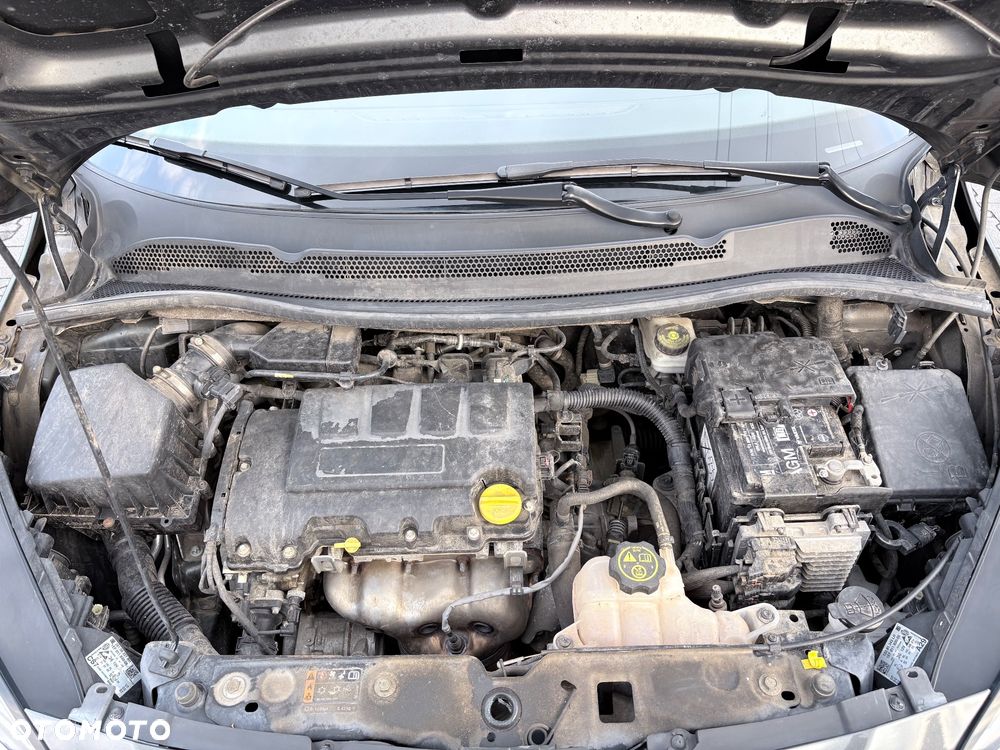 Opel Corsa 1.4 Cosmo S&S Easytronic - 14