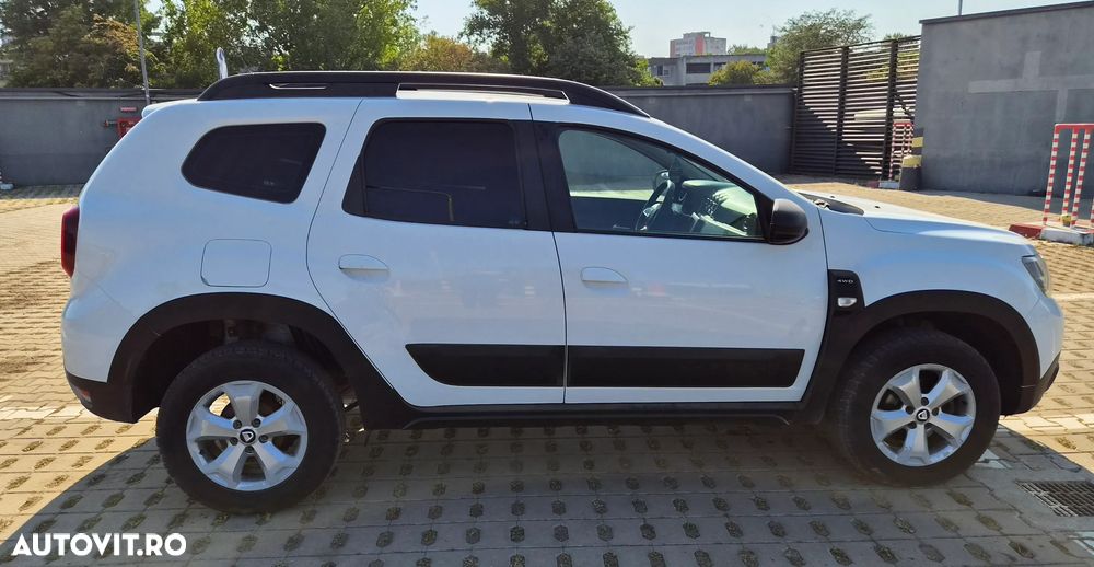 Dacia Duster 1.5 dCi 4WD Comfort - 8