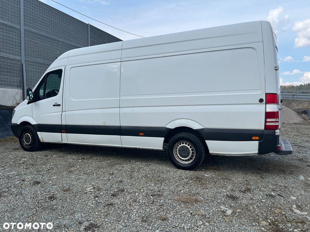 Mercedes-Benz Sprinter - 10