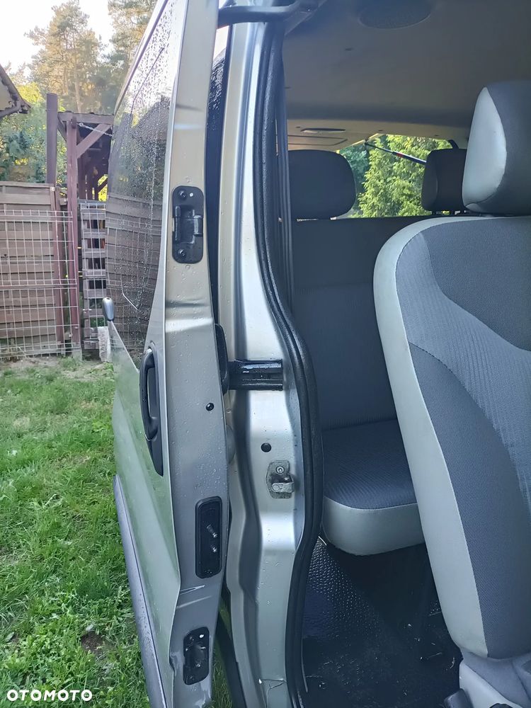 Opel Vivaro - 33