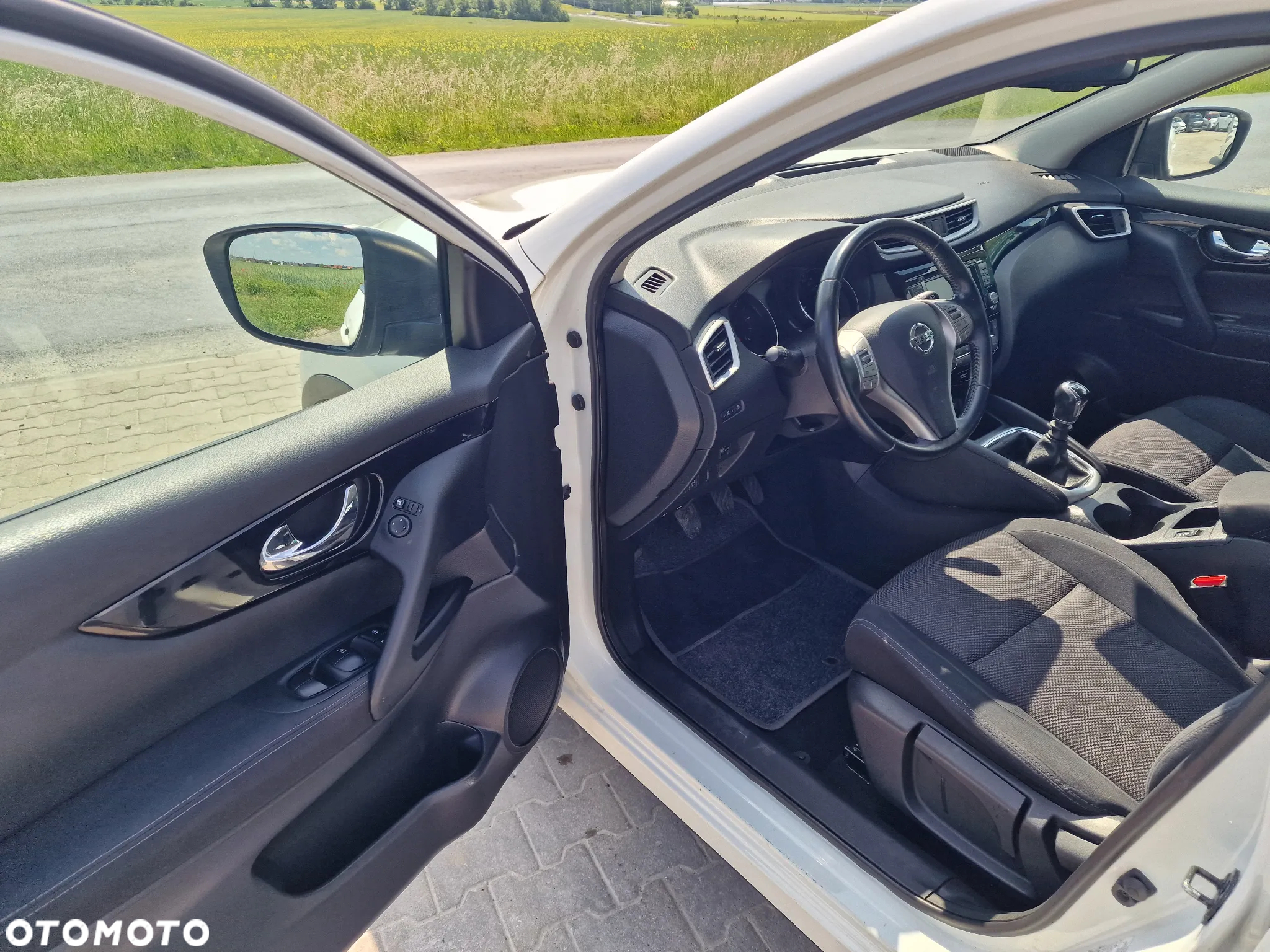 Nissan Qashqai 1.6 DCi Acenta EU6 - 14