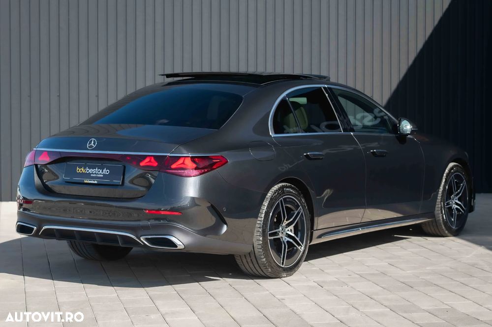 Mercedes-Benz E - 39