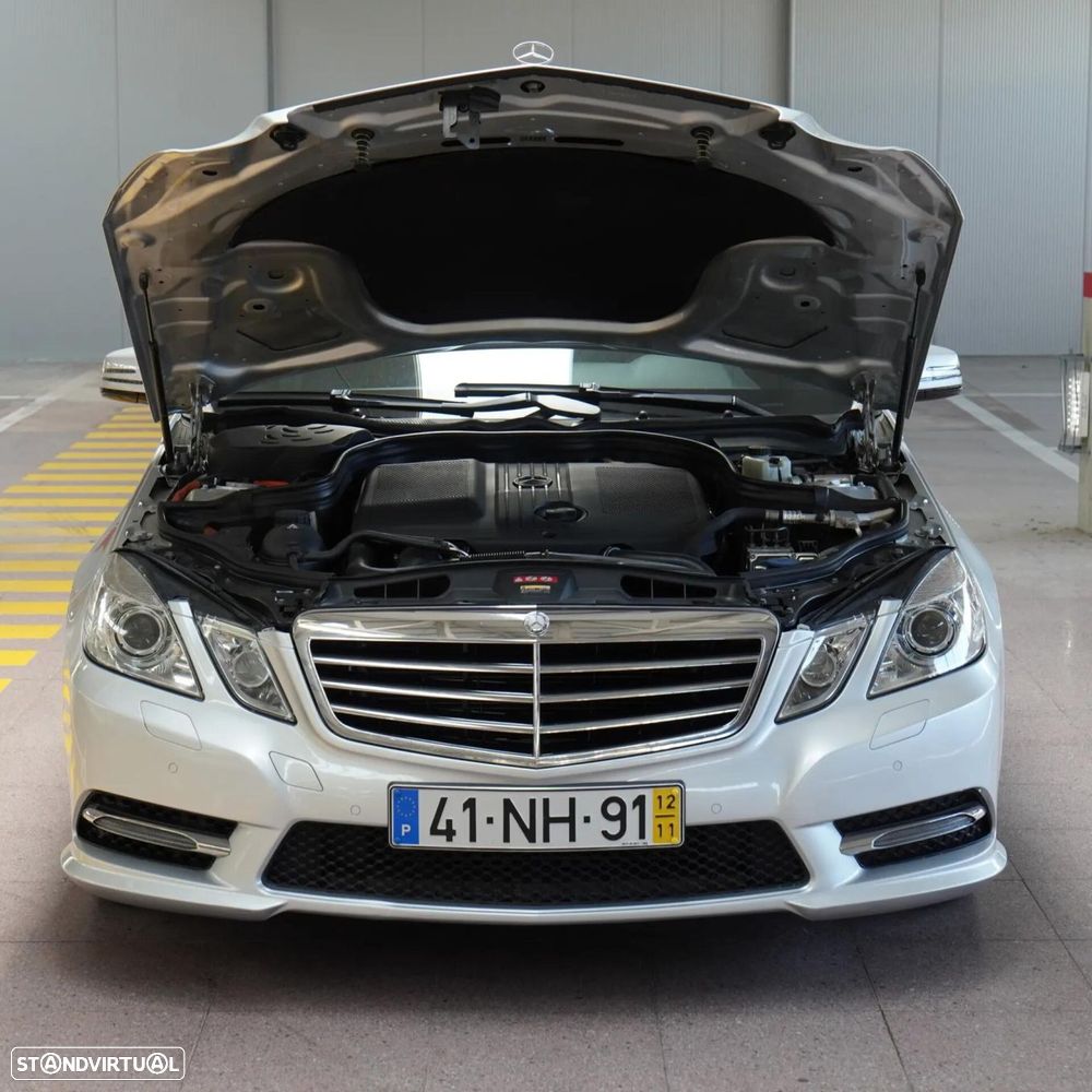 Mercedes-Benz E 300 Bluetec Hybrid Avantgarde - 50