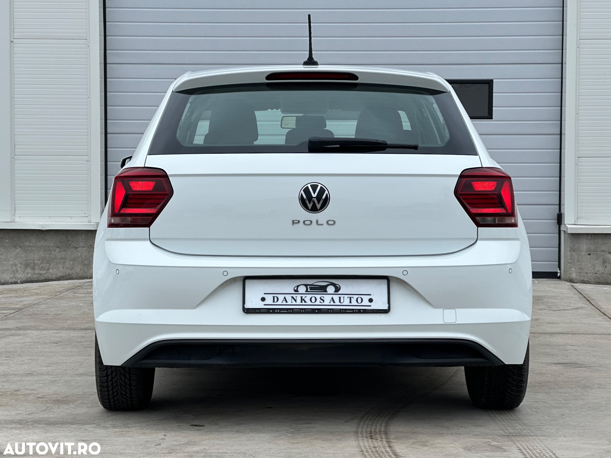 Volkswagen Polo 1.0 TSI Comfortline - 3