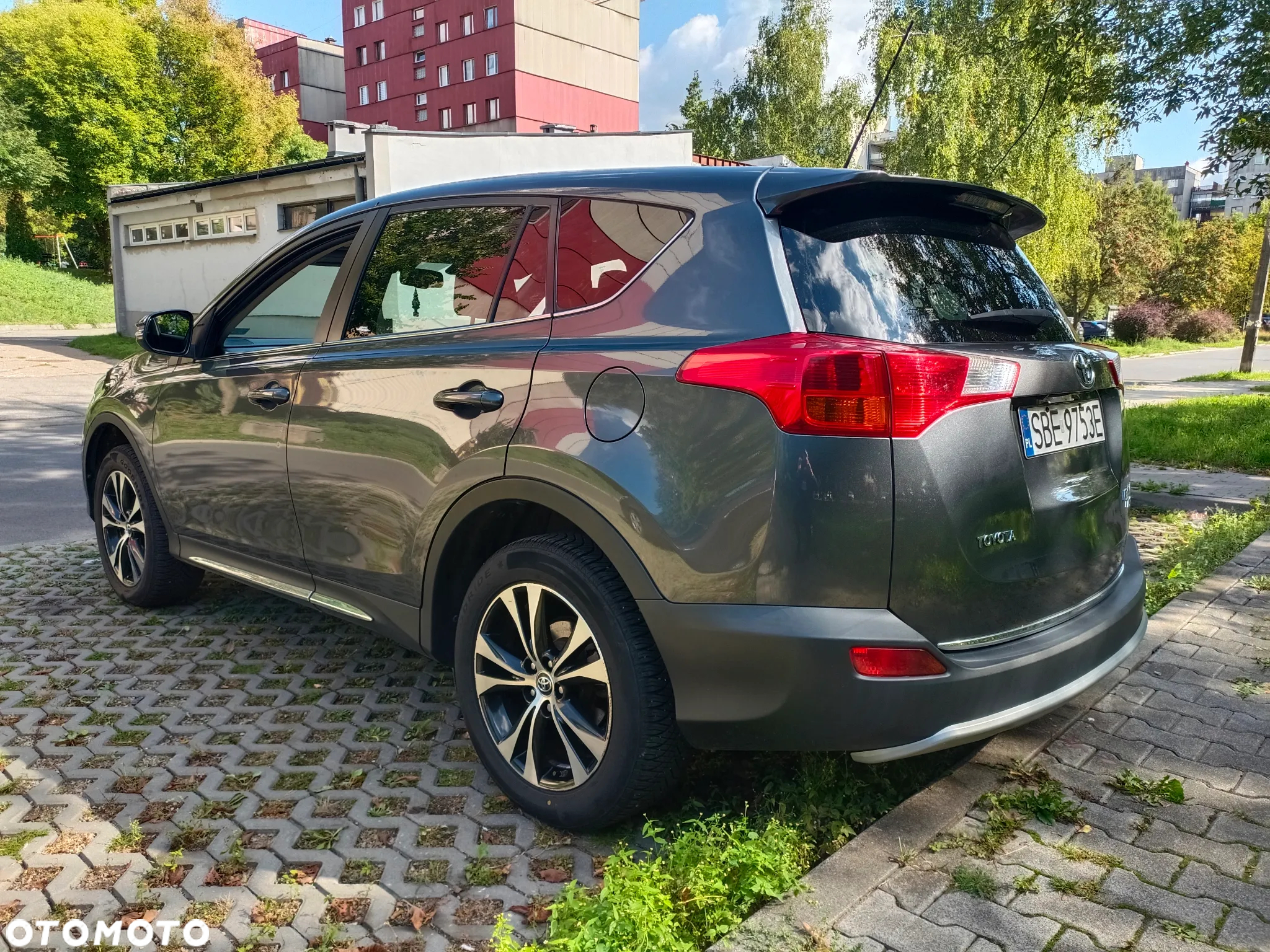Toyota RAV4 - 12