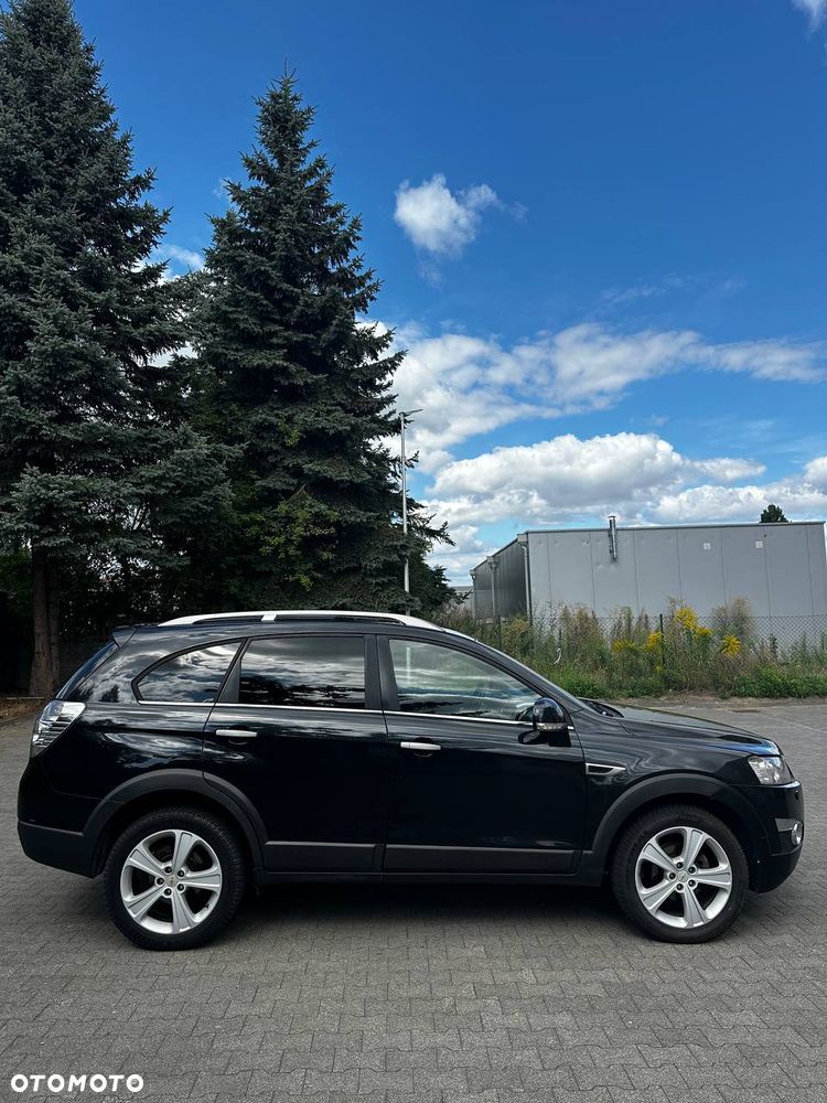 Chevrolet Captiva 2.2 D LTZ - 8