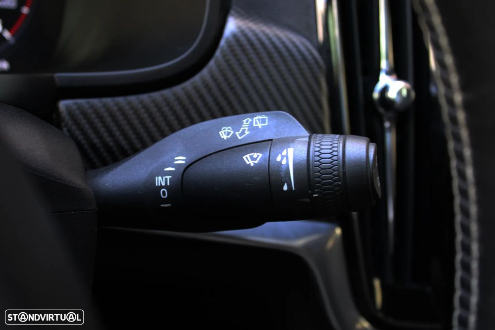 Volvo V90 D5 AWD Geartronic R Design - 39