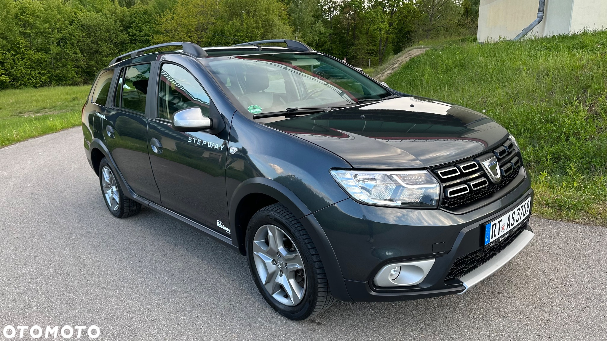 Dacia Logan MCV 0.9 TCe Laureate S&S - 36