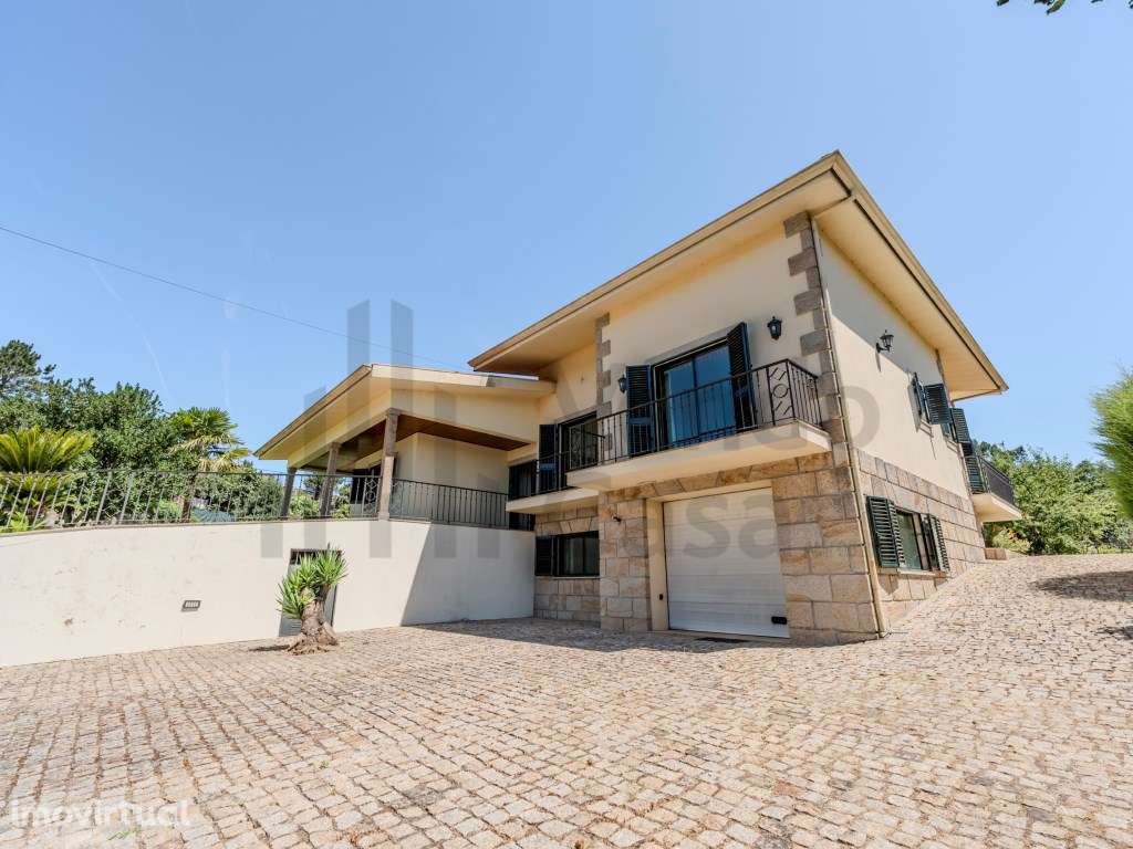 Vende-se Moradia Térrea - Lago - Braga-Amares - Grande imagem: 2/48