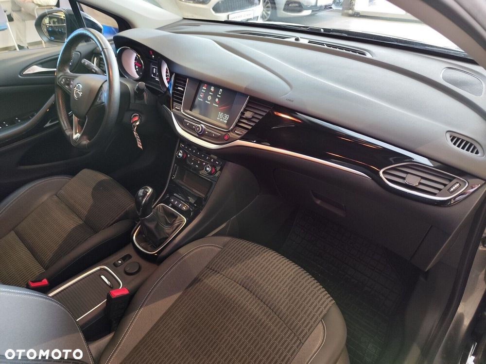 Opel Astra - 12
