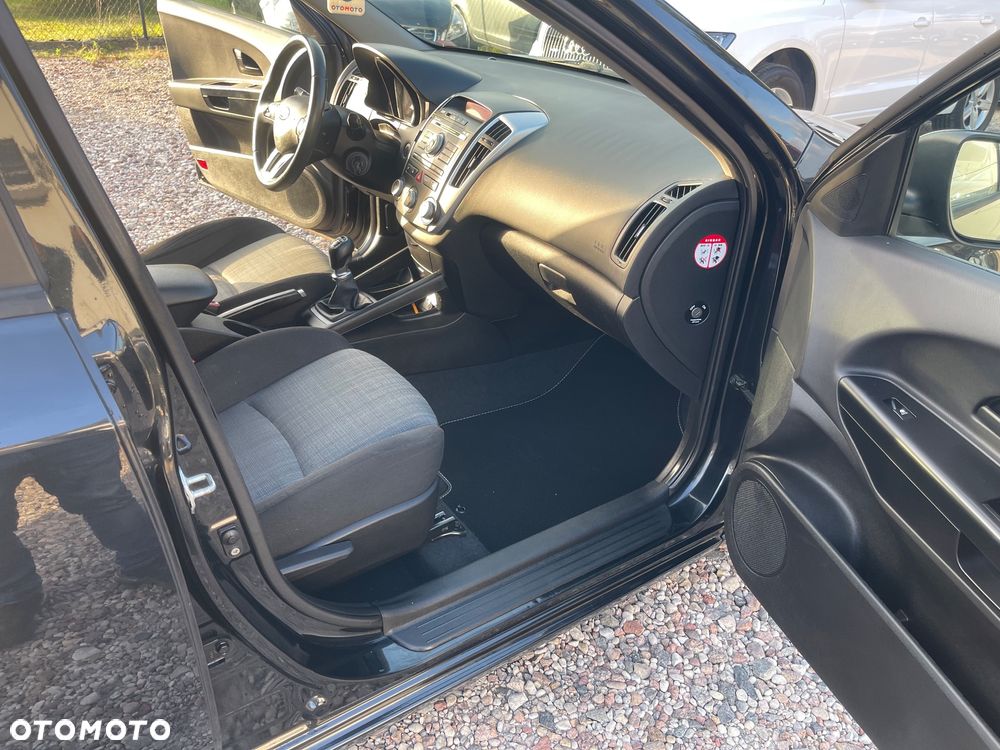 Kia Ceed 1.4 CVVT LX Basis - 10