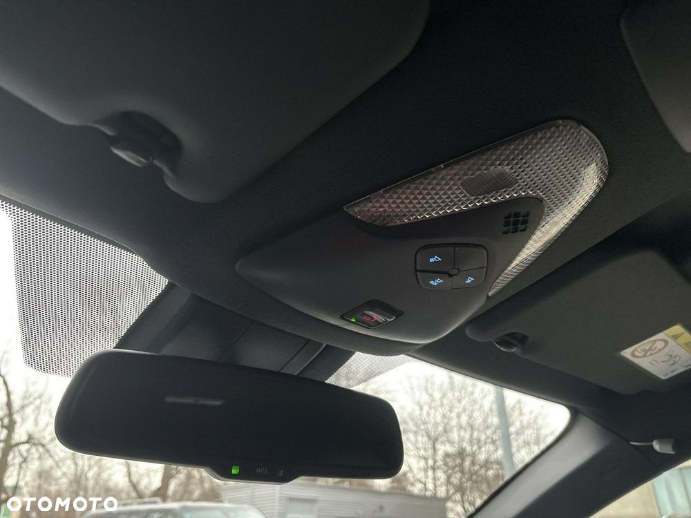 Toyota C-HR 1.8 Hybrid GPF Style - 28