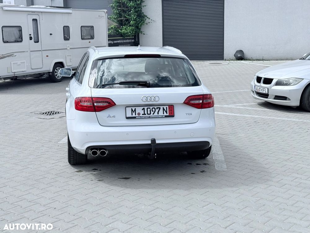 Audi A4 Limuzina 2.0 TDI DPF multitronic Attraction - 5