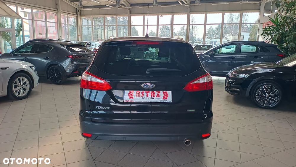 Ford Focus 1.6 EcoBoost Titanium - 19