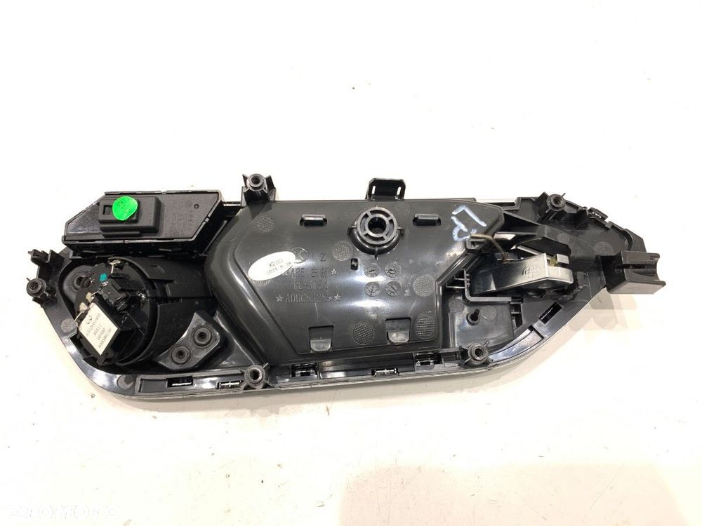 KLAMKA WEWNĘTRZNA LEWY PRZÓD  BAIC X75 2020 - DCT 138 kW [188 KM] A00084289 - 3