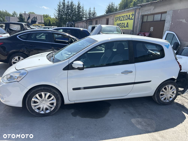 Renault Clio 3 caly na czesci