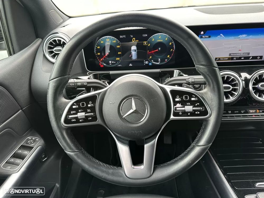 Mercedes-Benz B 200 7G-DCT AMG Line Advanced Plus - 39