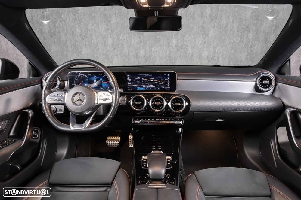 Mercedes-Benz CLA 180 - 52