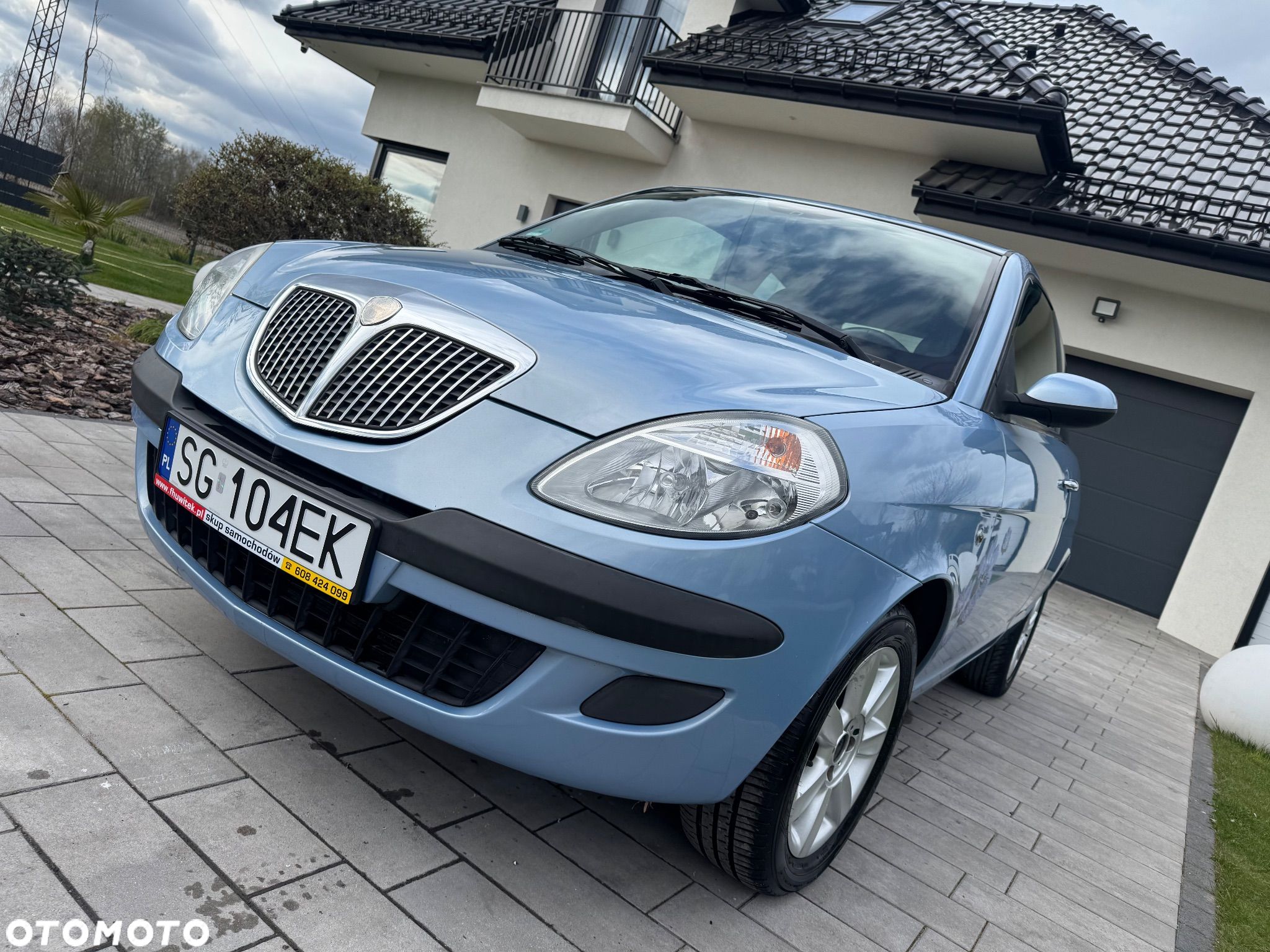 Lancia Ypsilon 1.2 8v Argento - 1