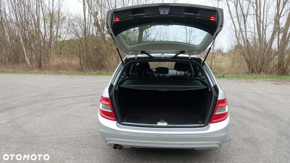 Mercedes-Benz Klasa C 200 CDI Classic - 8