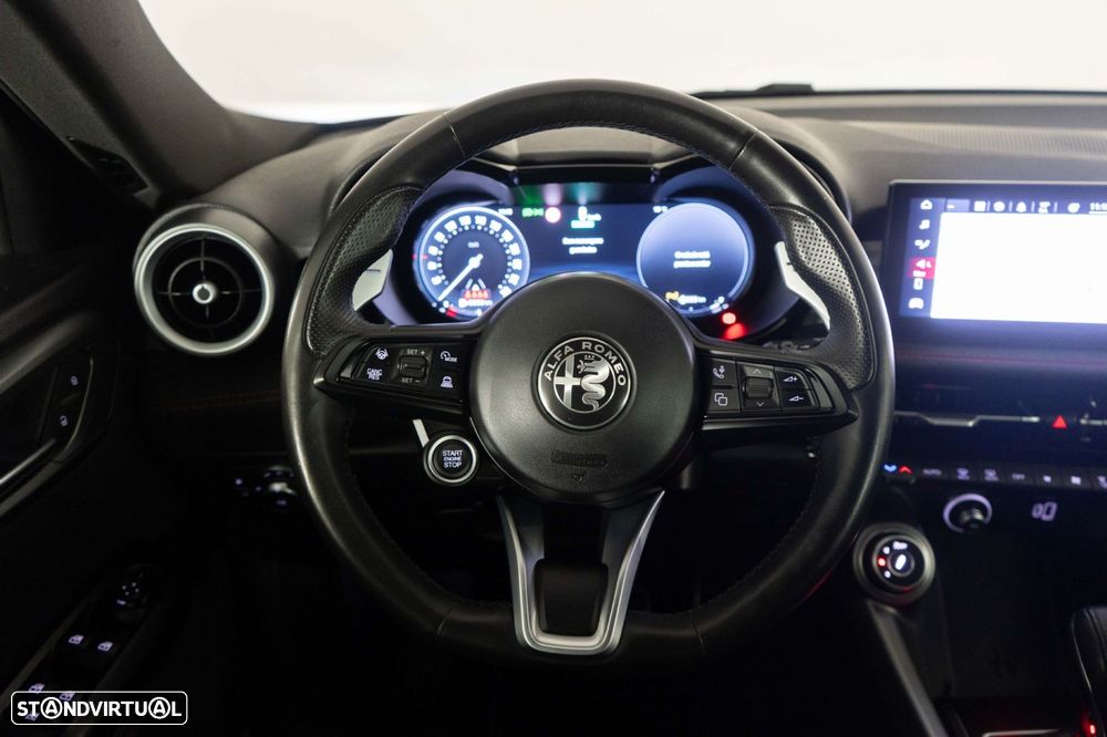 Alfa Romeo Tonale 1.3 Plug-In Hybrid Veloce e-AWD - 32