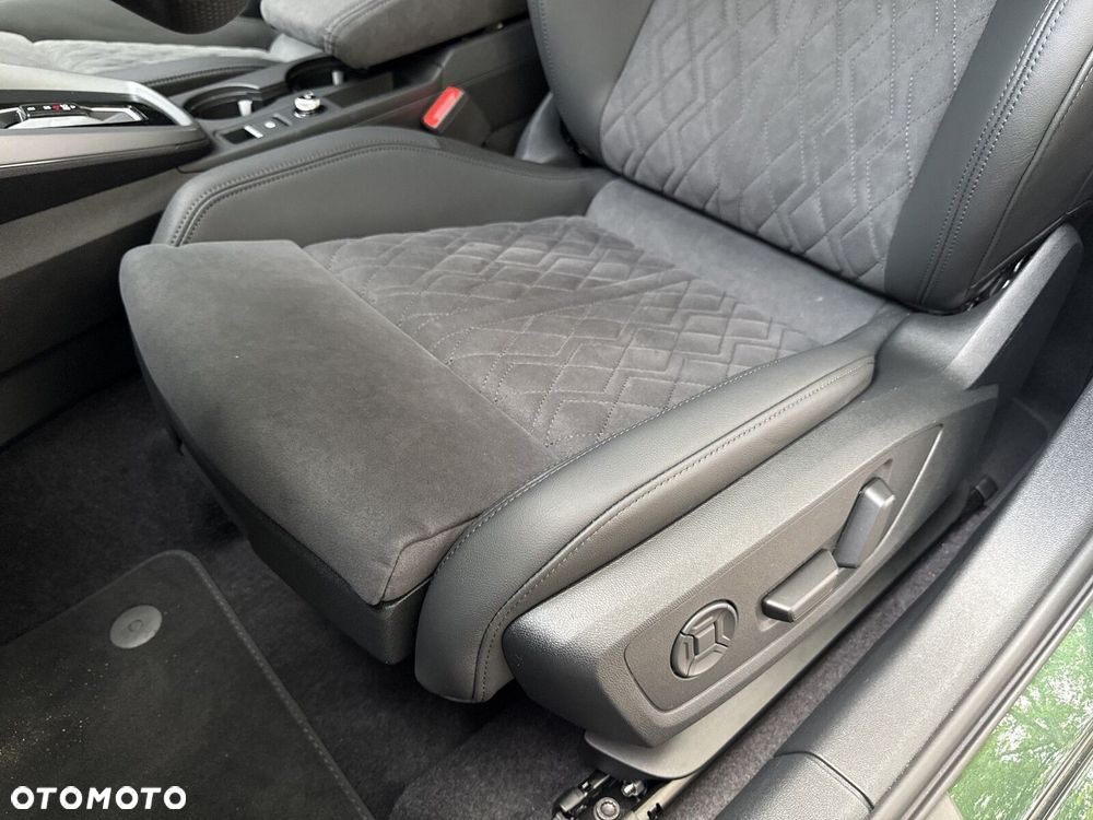 Audi RS3 Limousine TFSI Quattro S tronic - 13