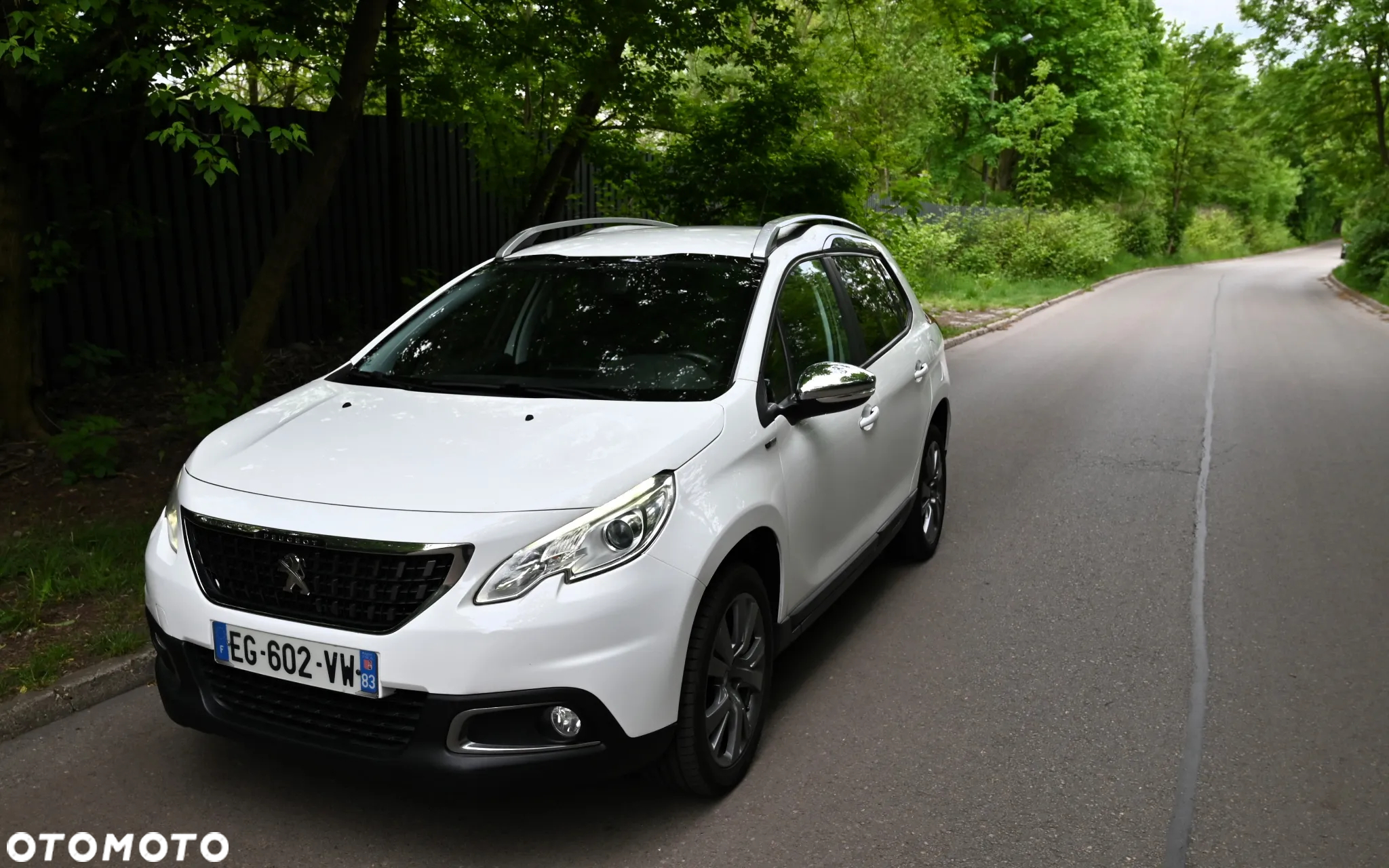 Peugeot 2008 1.6 BlueHDi Active - 11