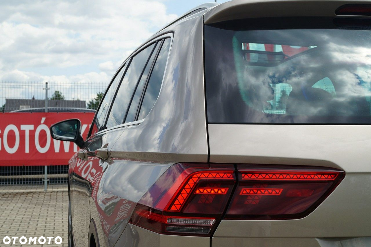 Volkswagen Tiguan - 30