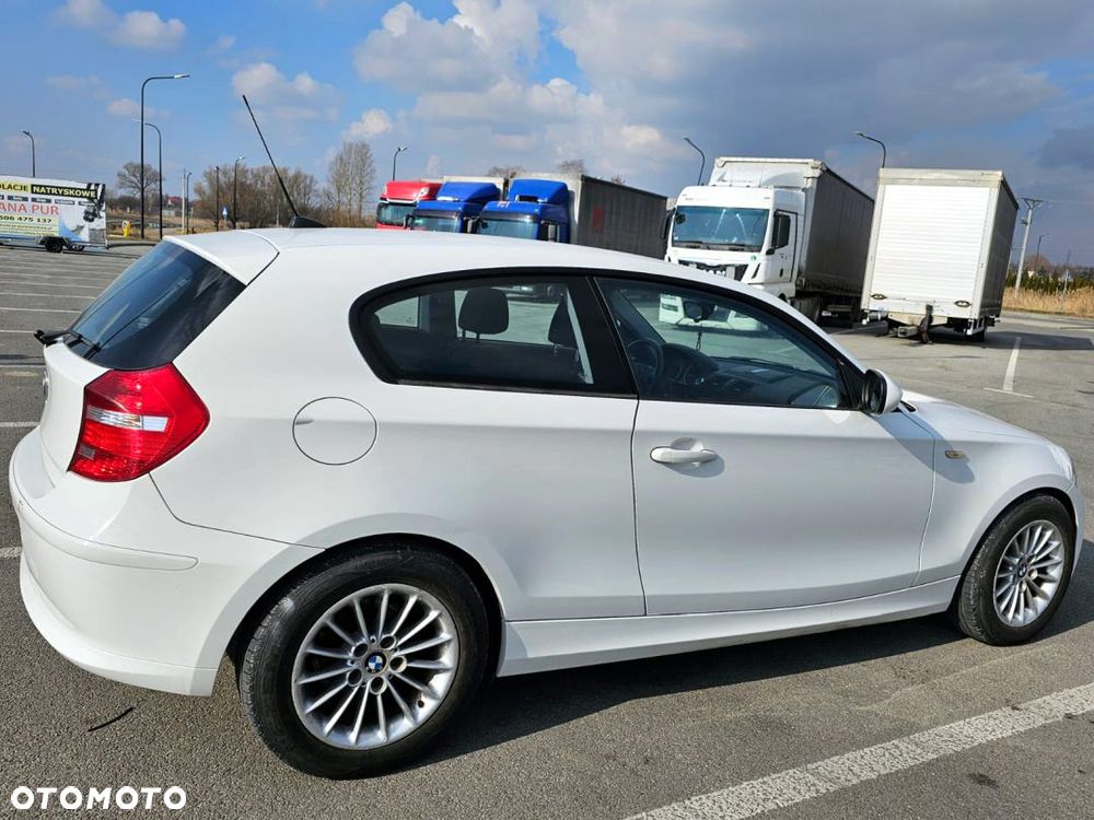 BMW Seria 1 116d DPF Edition Lifestyle - 27