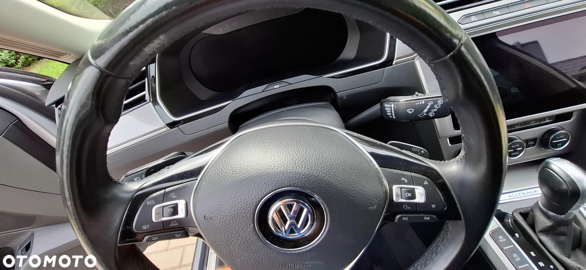 Volkswagen Passat 2.0 TDI Bi-Turbo BMT 4Mot Highline DSG - 12