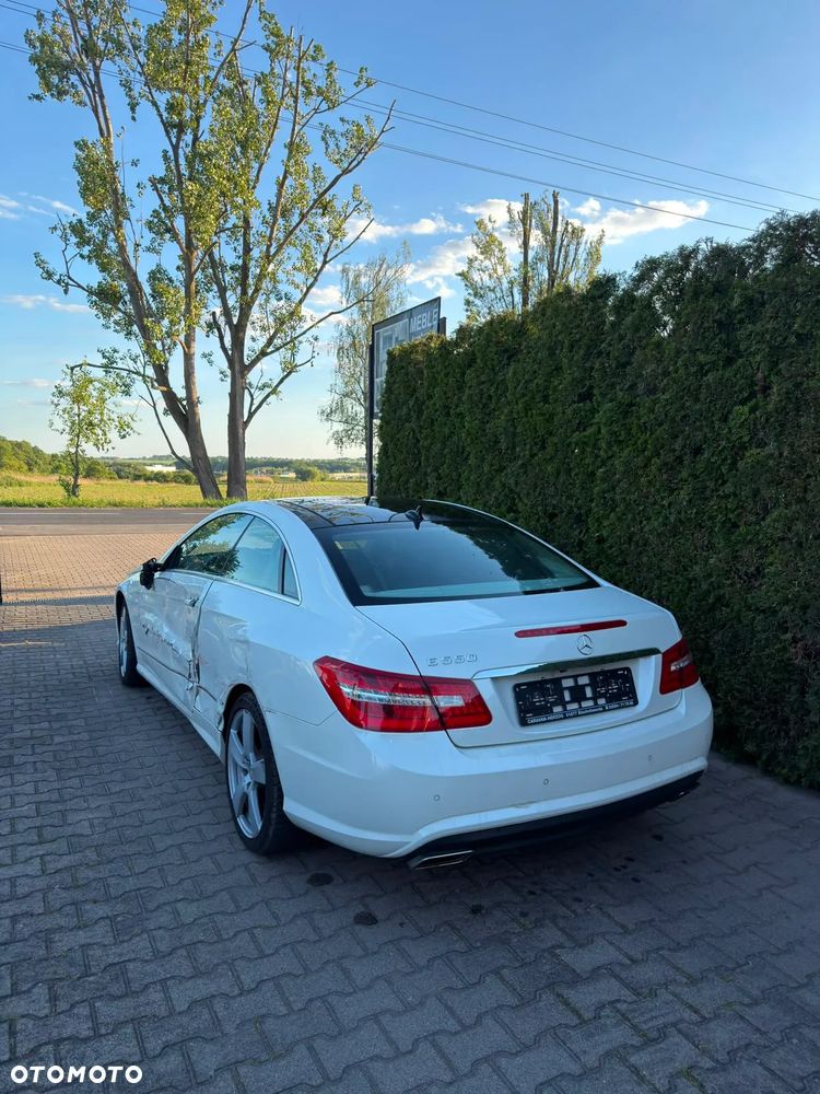 Mercedes-Benz Klasa E - 4