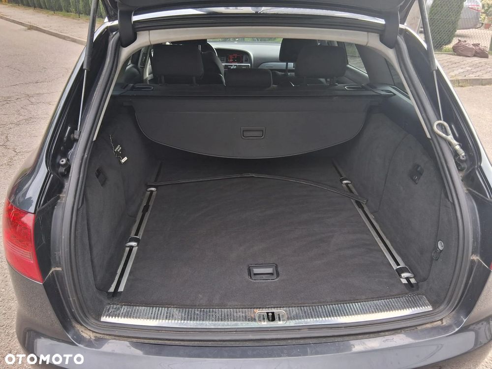 Audi A6 Avant - 14
