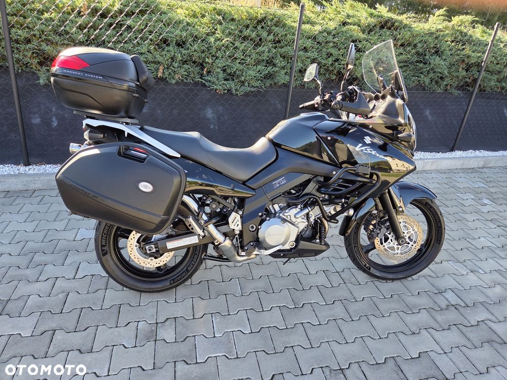 Suzuki DL - 15