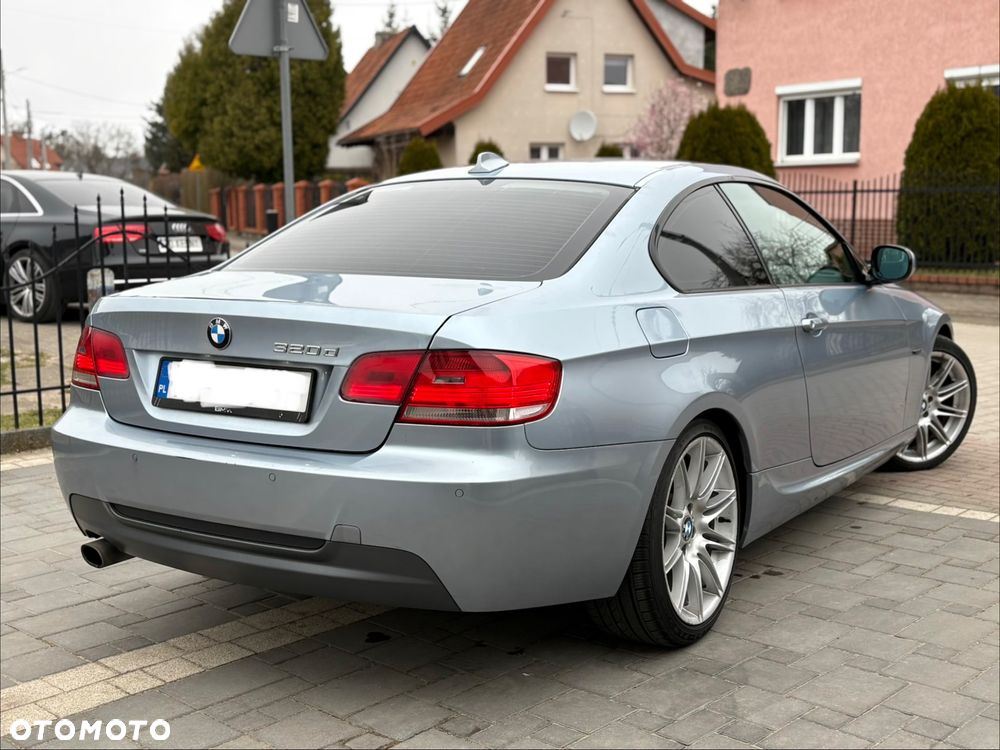 BMW Seria 3 320d - 5