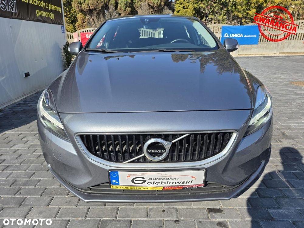 Volvo V40 - 16