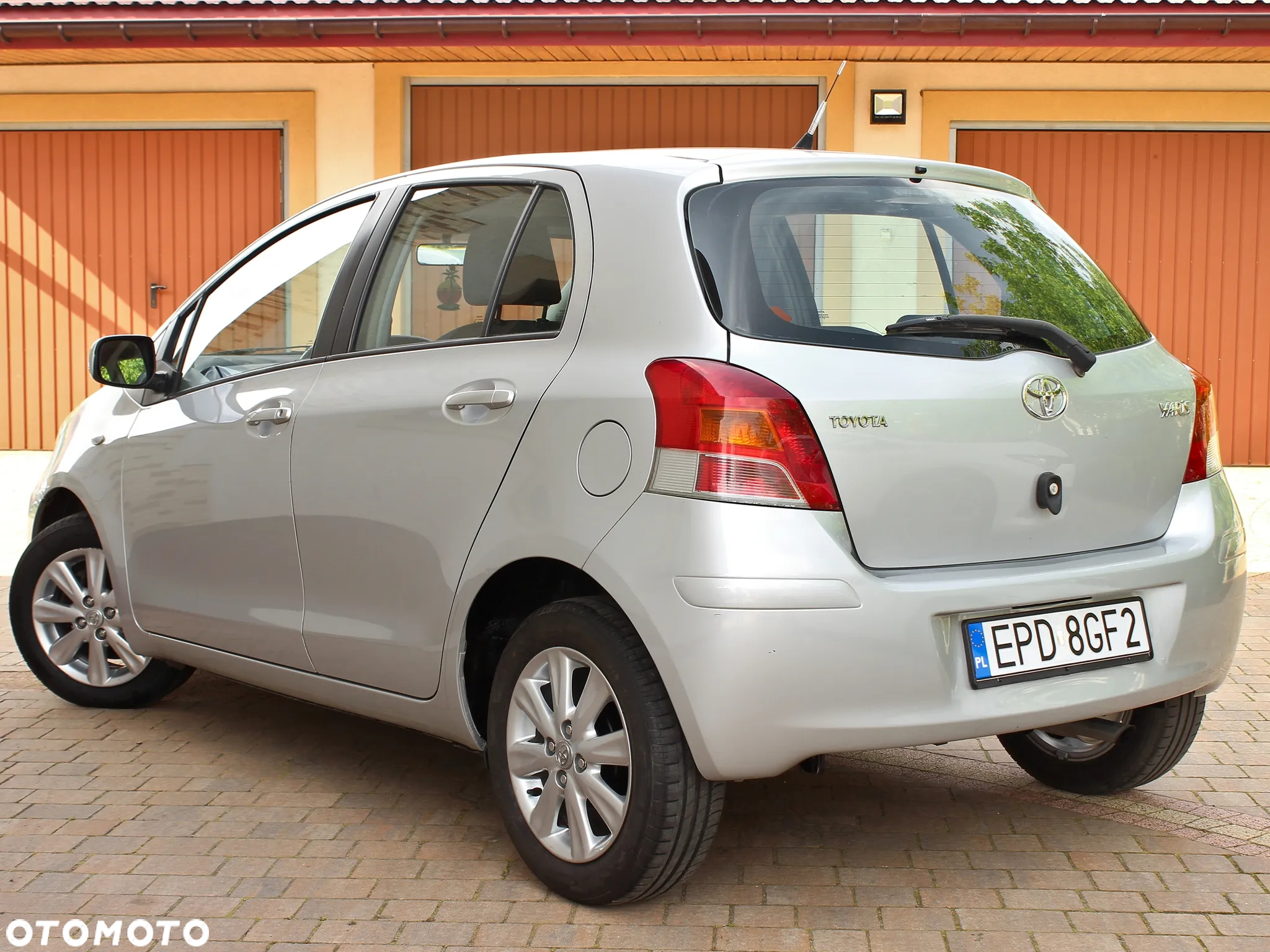 Toyota Yaris 1.33 VVT-i Life - 16