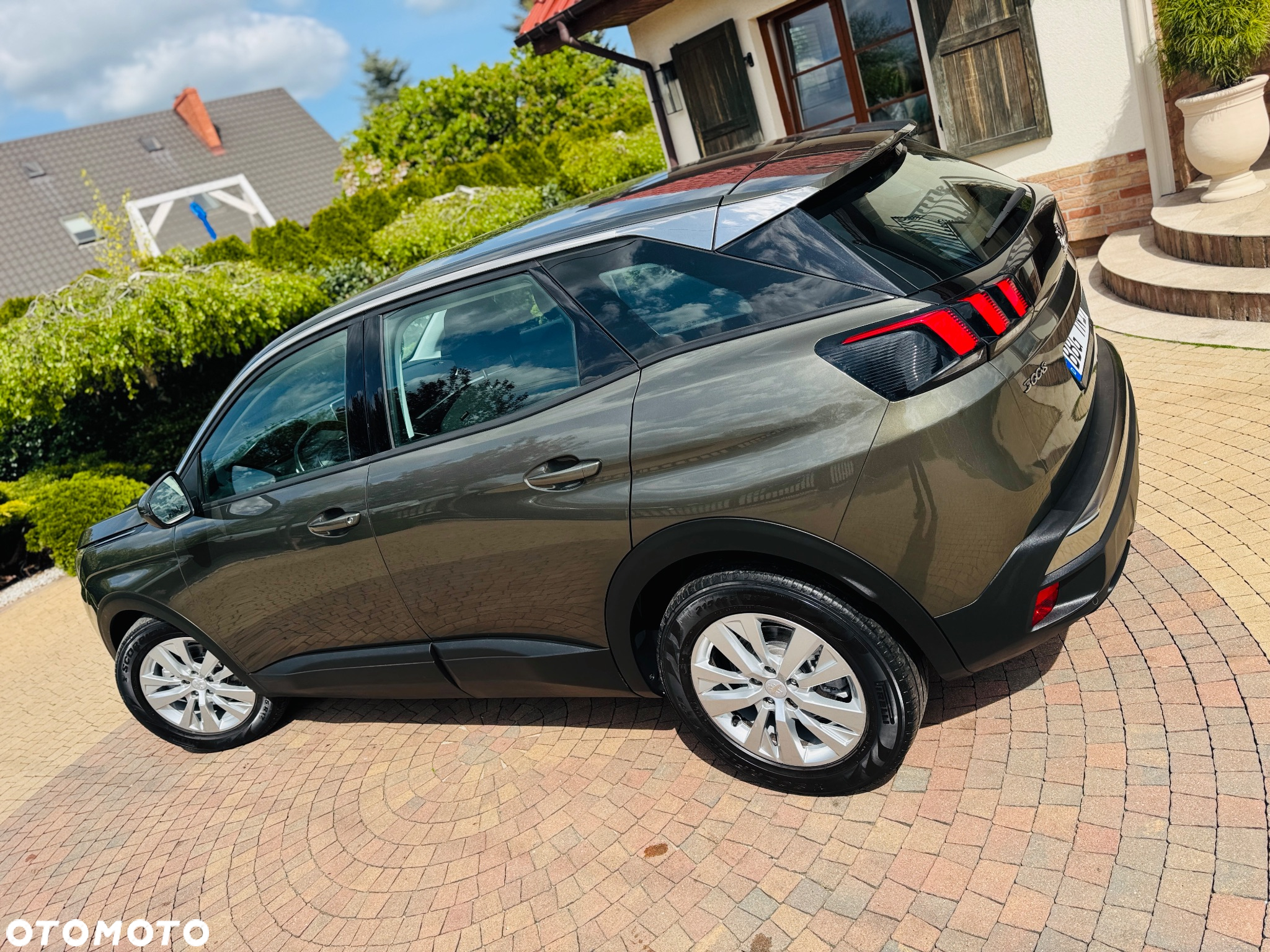 Peugeot 3008 1.5 BlueHDi Allure Pack S&S EAT8 - 2
