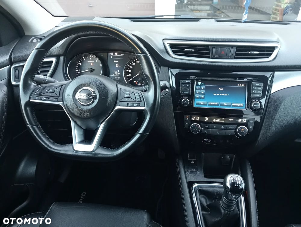 Nissan Qashqai 1.6 DIG-T Tekna+ - 23