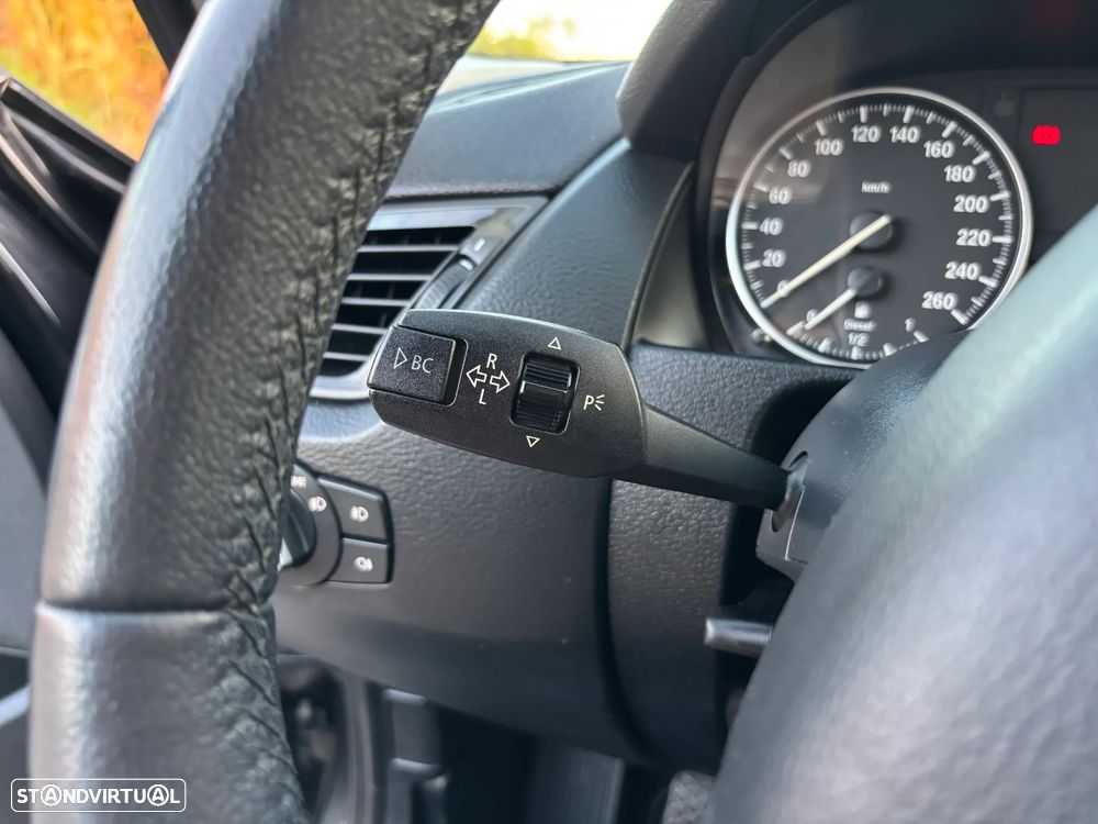 BMW X1 16 d sDrive xLine - 18