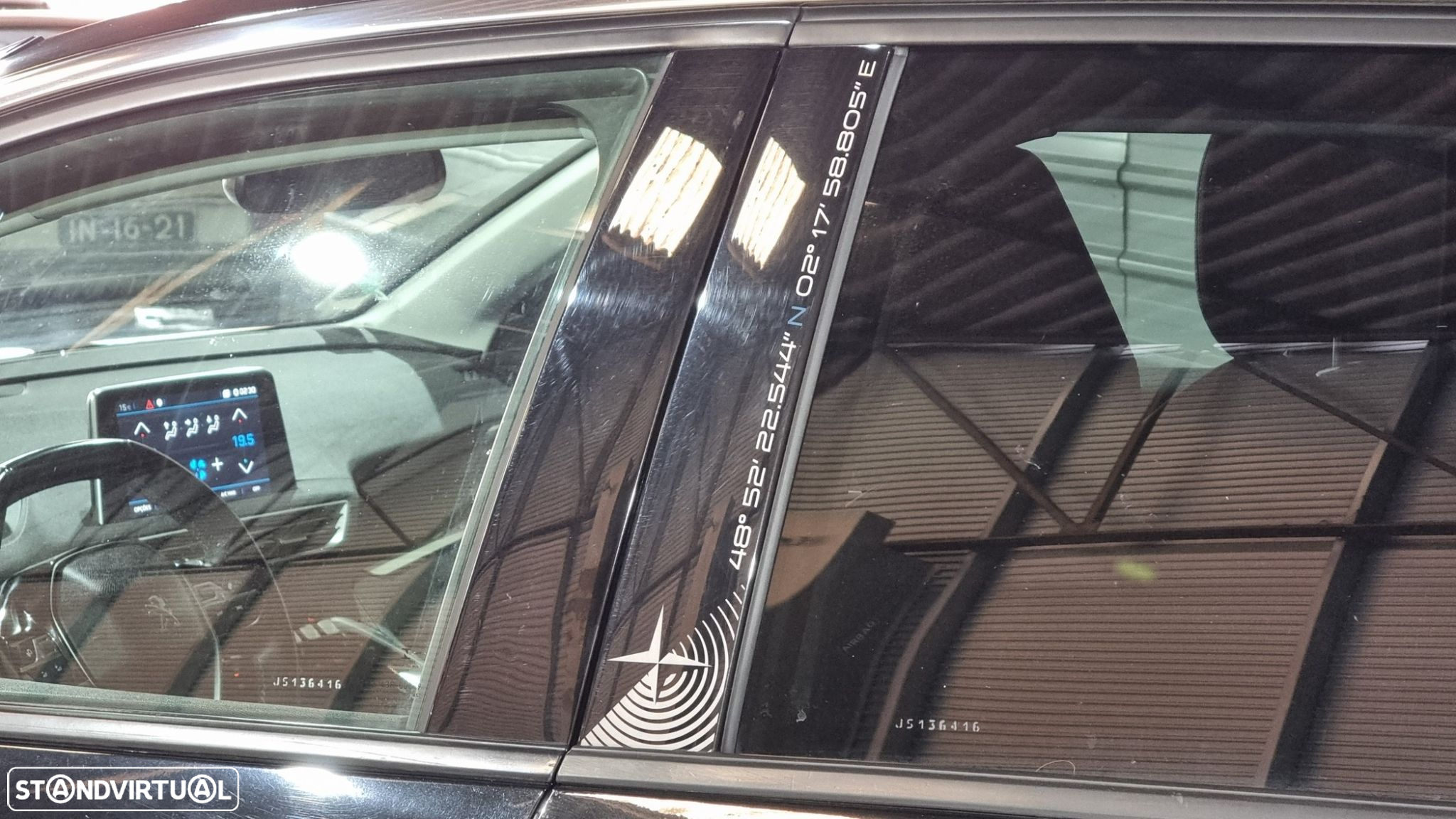 Peugeot 3008 1.2 PureTech Allure EAT6 - 29