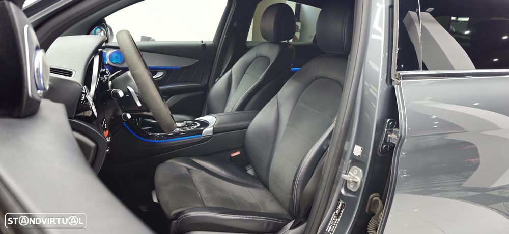 Mercedes-Benz GLC 220 d 4Matic 9G-TRONIC AMG Line - 36