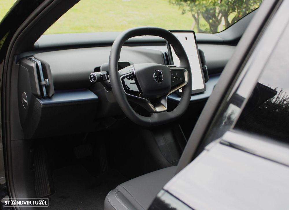 Volvo EX30 69 kWh Single Motor Extended Range Ultra - 16