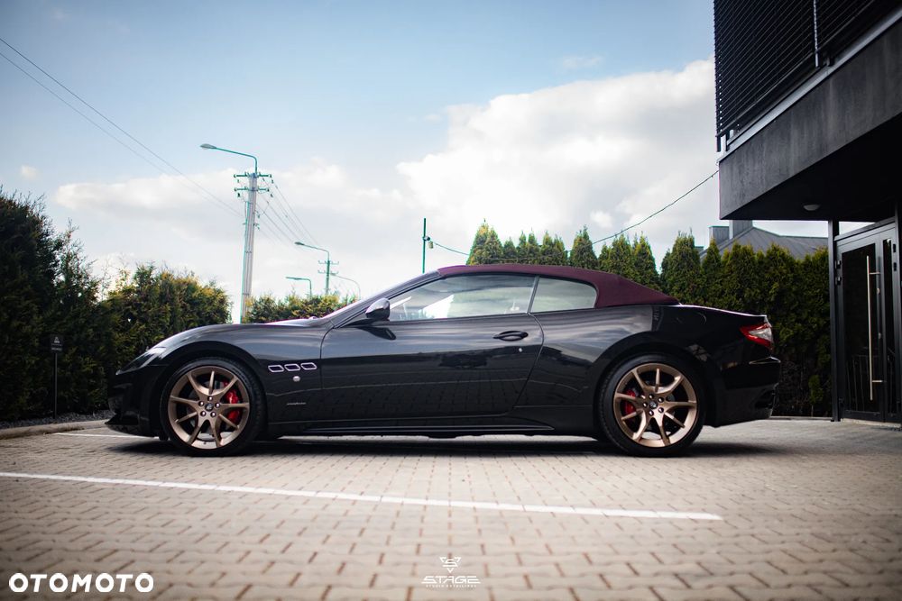 Maserati GranCabrio Sport - 3