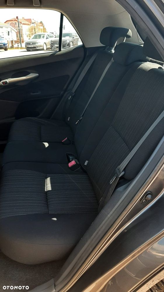 Toyota Auris 1.6 VVT-i Sol - 18