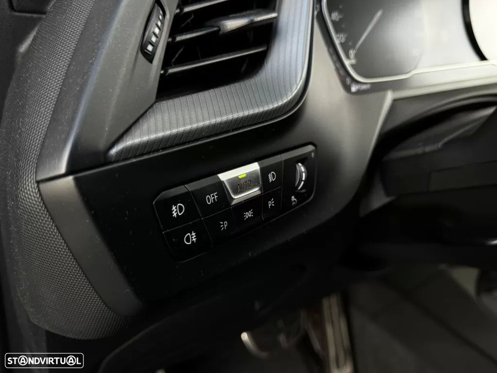 BMW 116 d Pack M Auto - 29