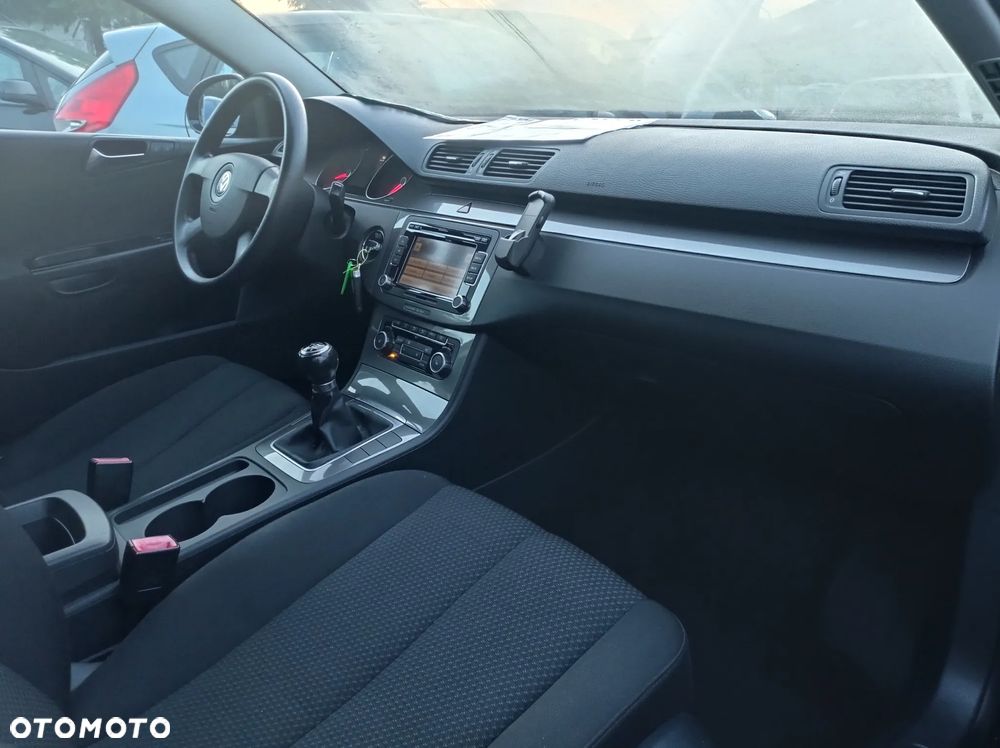 2011 VOLKSWAGEN PASSAT LIFT HIGHLINE BENZ R4 125PS 6BIEG ASO VW+MAMY 2EGZ SEDAN I WLAS PL - 9